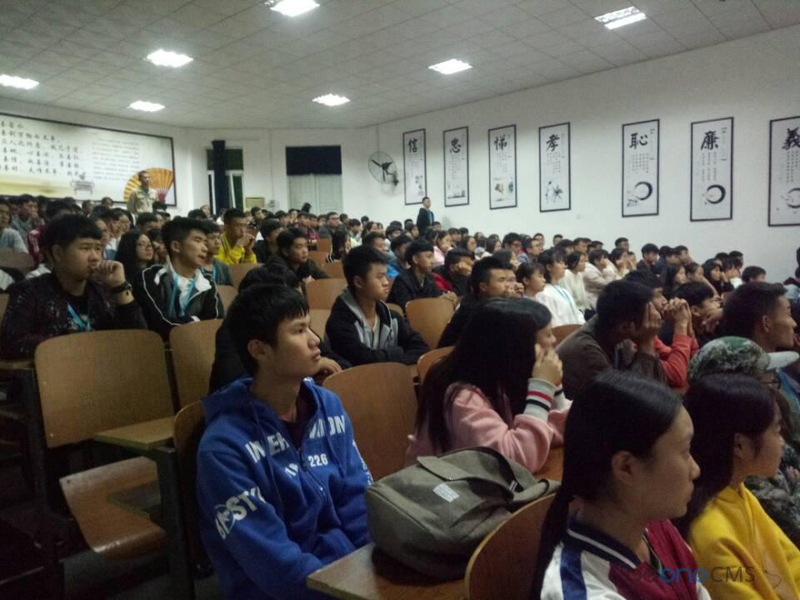 Cache_-33d8b41555ed5eaf..jpg