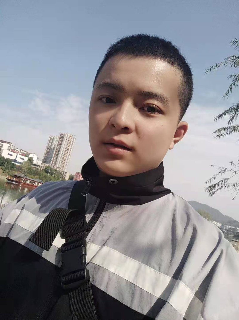 19团委会宣传部副部长屈杰.jpg